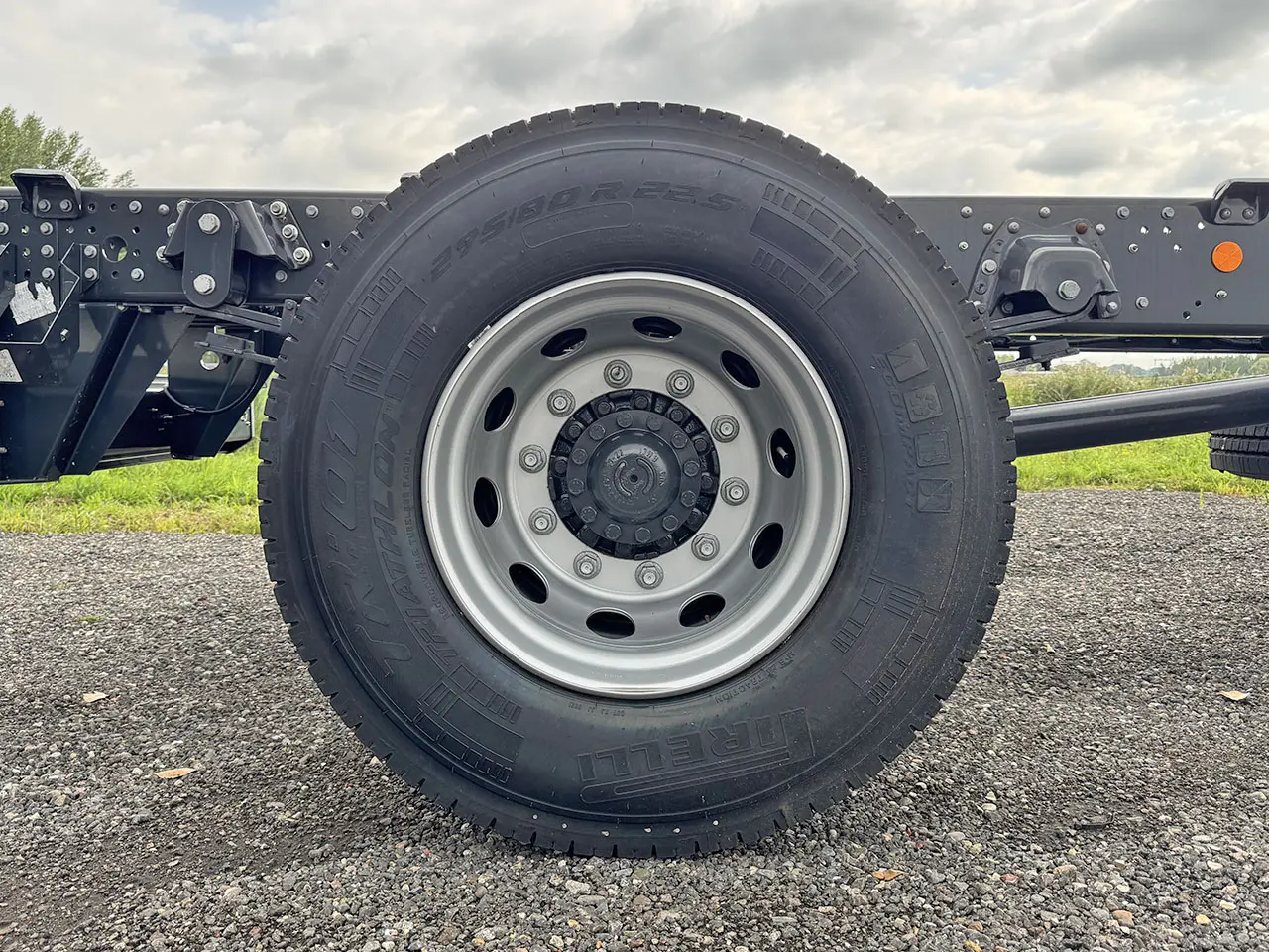 Iveco Eurocargo ML180E28-4185 4x2 Chassis Cabin 13