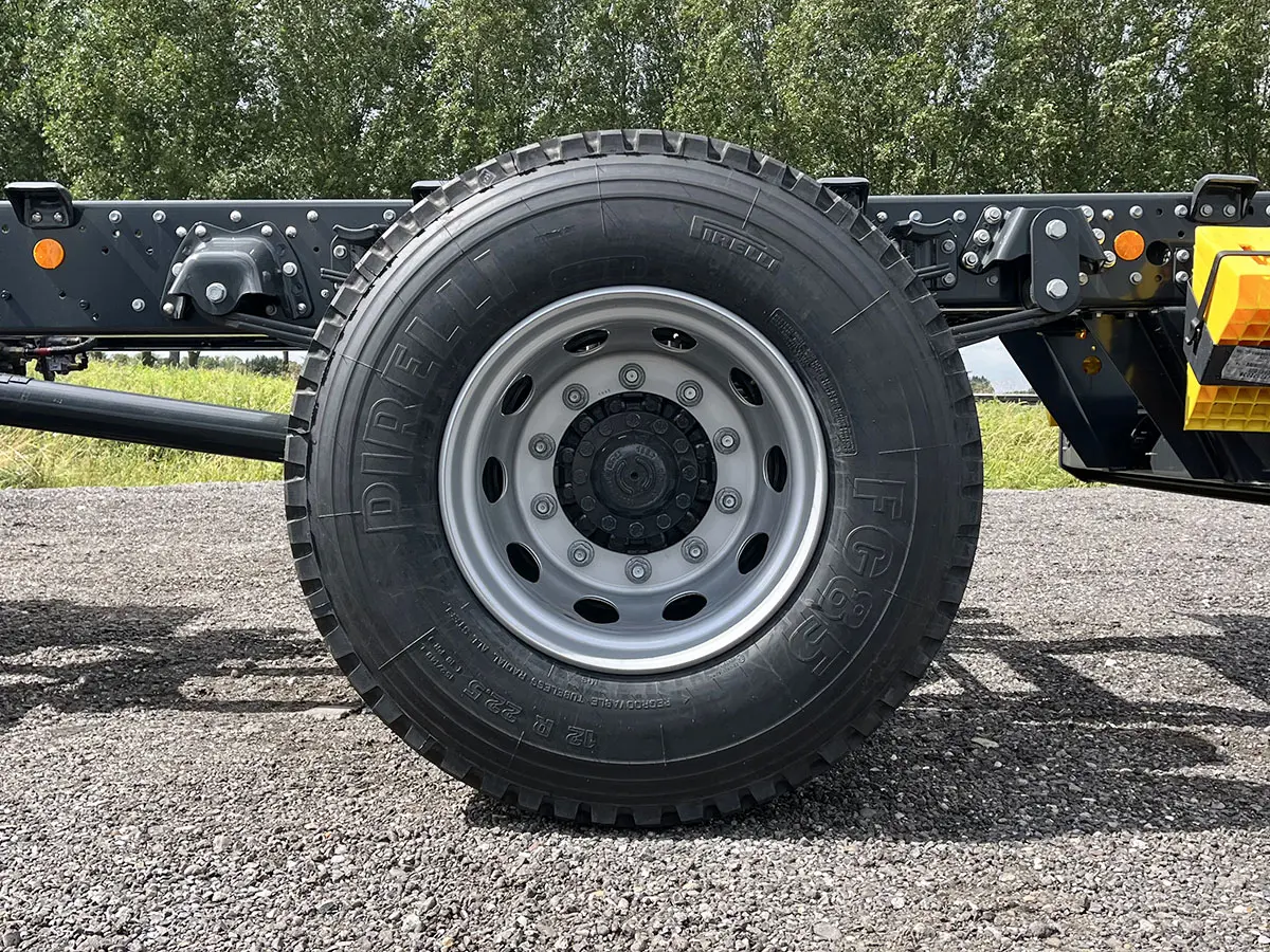 Iveco Eurocargo ML180E28-4185 Chassis Cabin 4x2 12