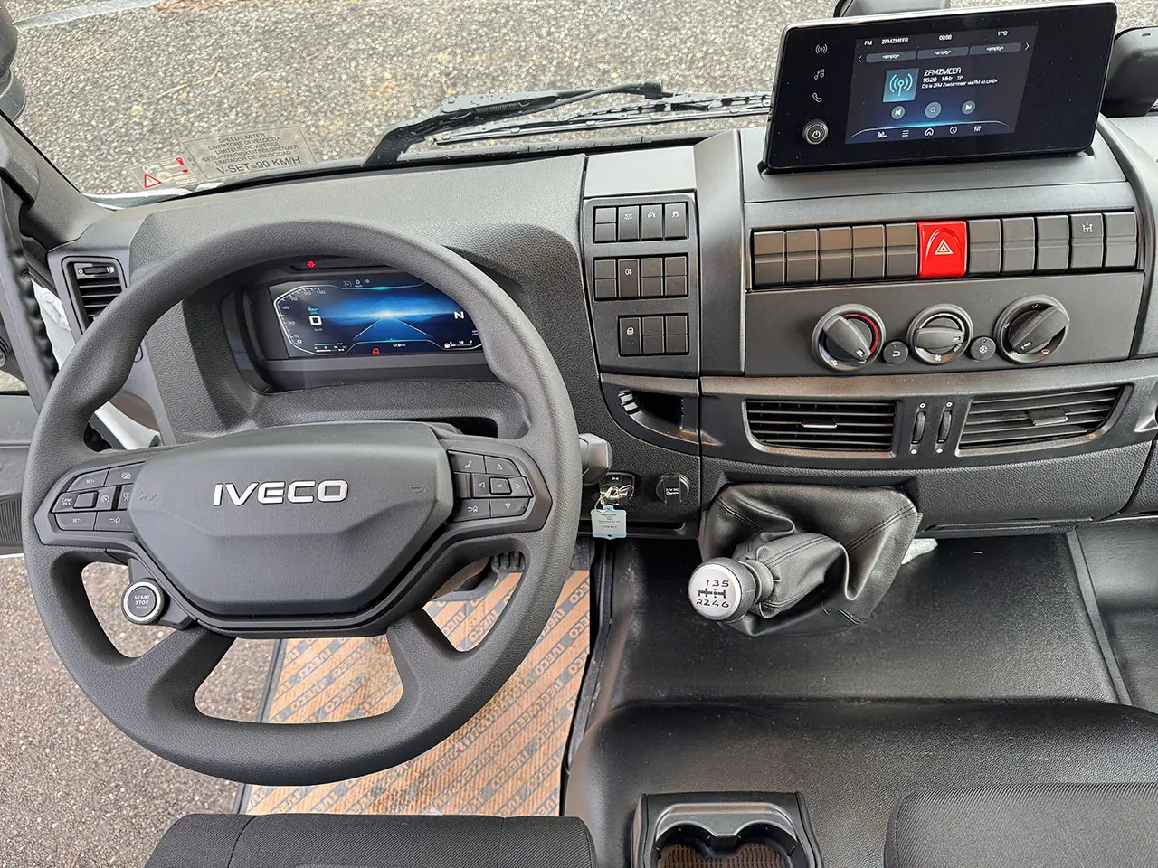 Iveco Eurocargo ML180E28-4185 Chassis Cabin 4x2 10