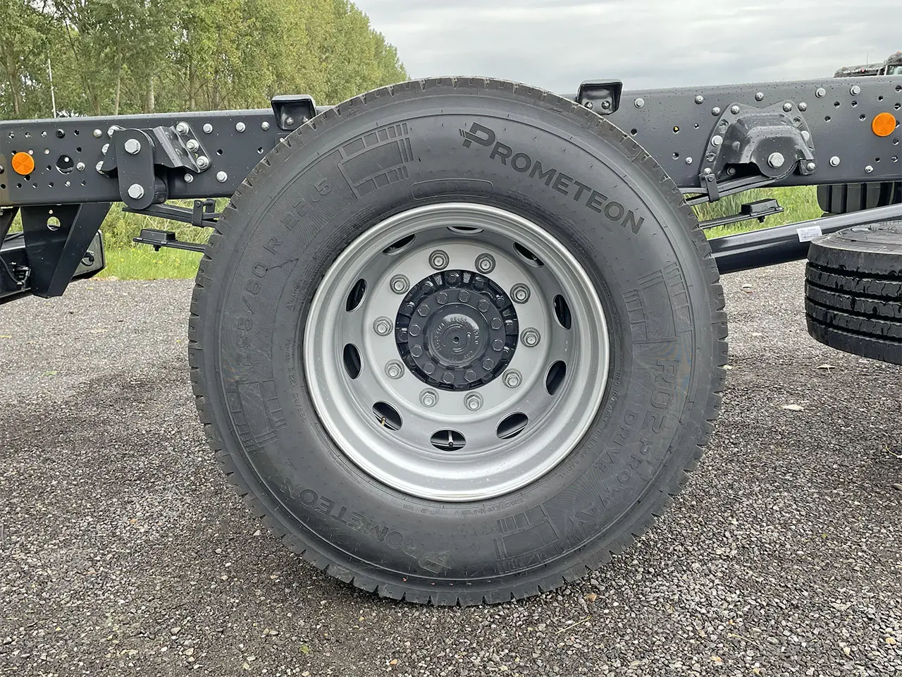 Iveco Eurocargo ML180E28-4185 Chassis Cabin 4x2 13