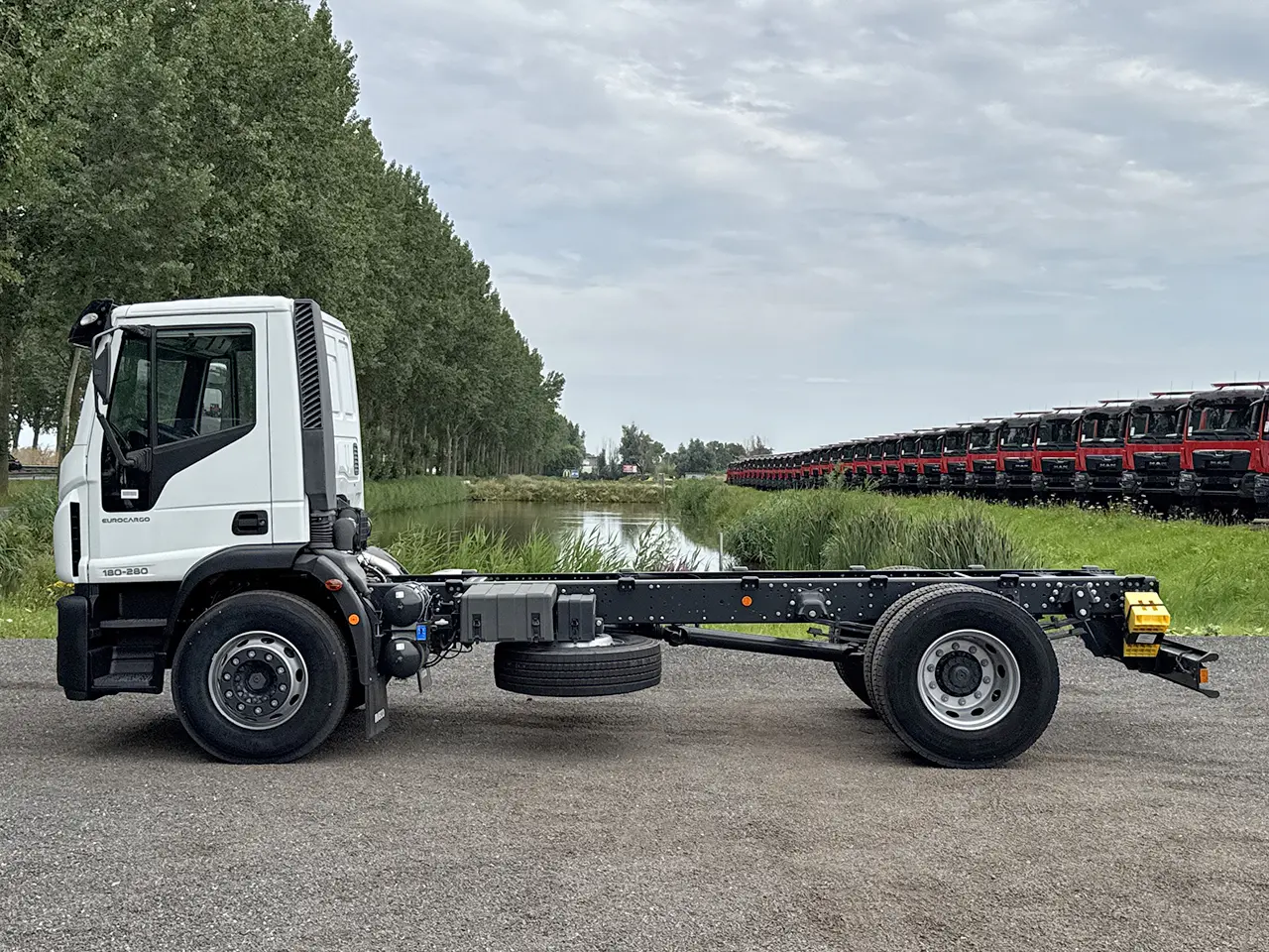Iveco Eurocargo ML180E28-4185 Châssis Cabine 4x2 7