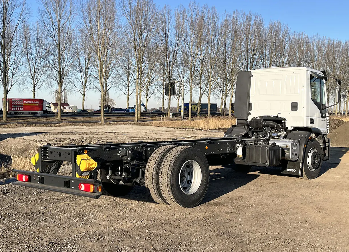 Iveco Eurocargo ML180E28-4815 4x2 Chassis Cabin 6