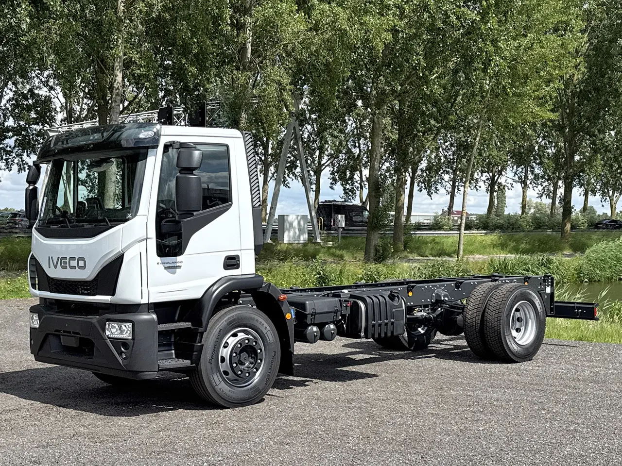 Iveco Eurocargo ML180E28-4815 Chassis Cabin 4x2
