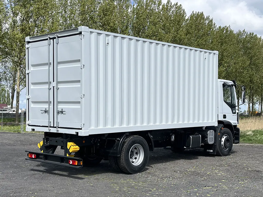 Iveco Eurocargo ML180E28 Closed Box Truck 4x2 6