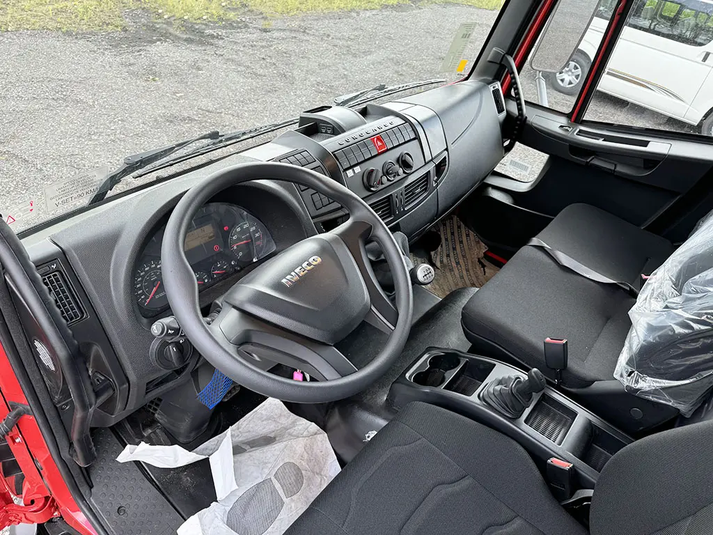 Iveco Eurocargo ML180E28 Camion de pompiers 4x2 8