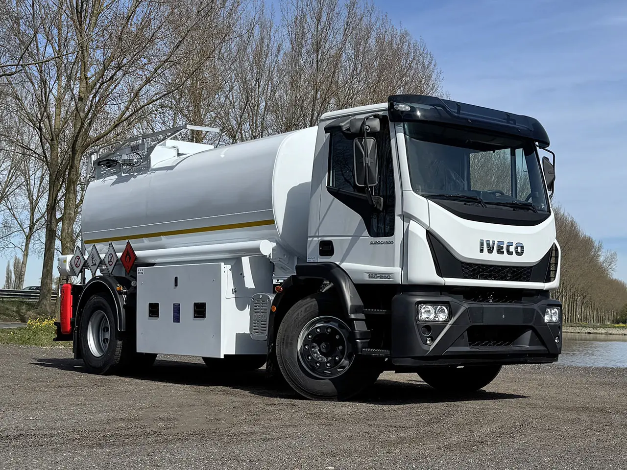 Iveco Eurocargo ML180E28 Fuel Tank Truck 4x2 4