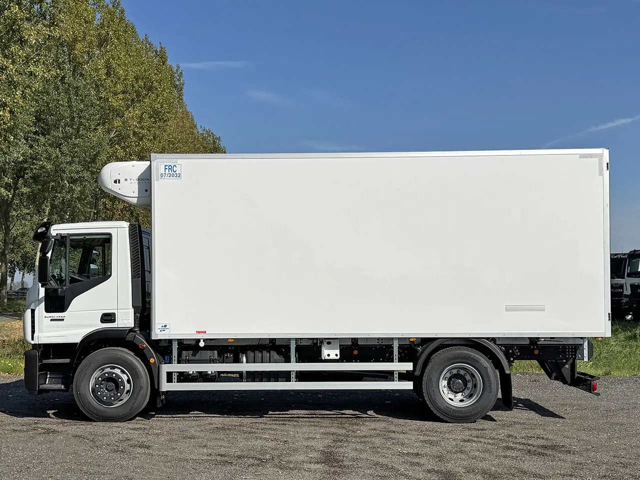 Iveco Eurocargo ML180E28 Véhicule frigorifique 4x2 7