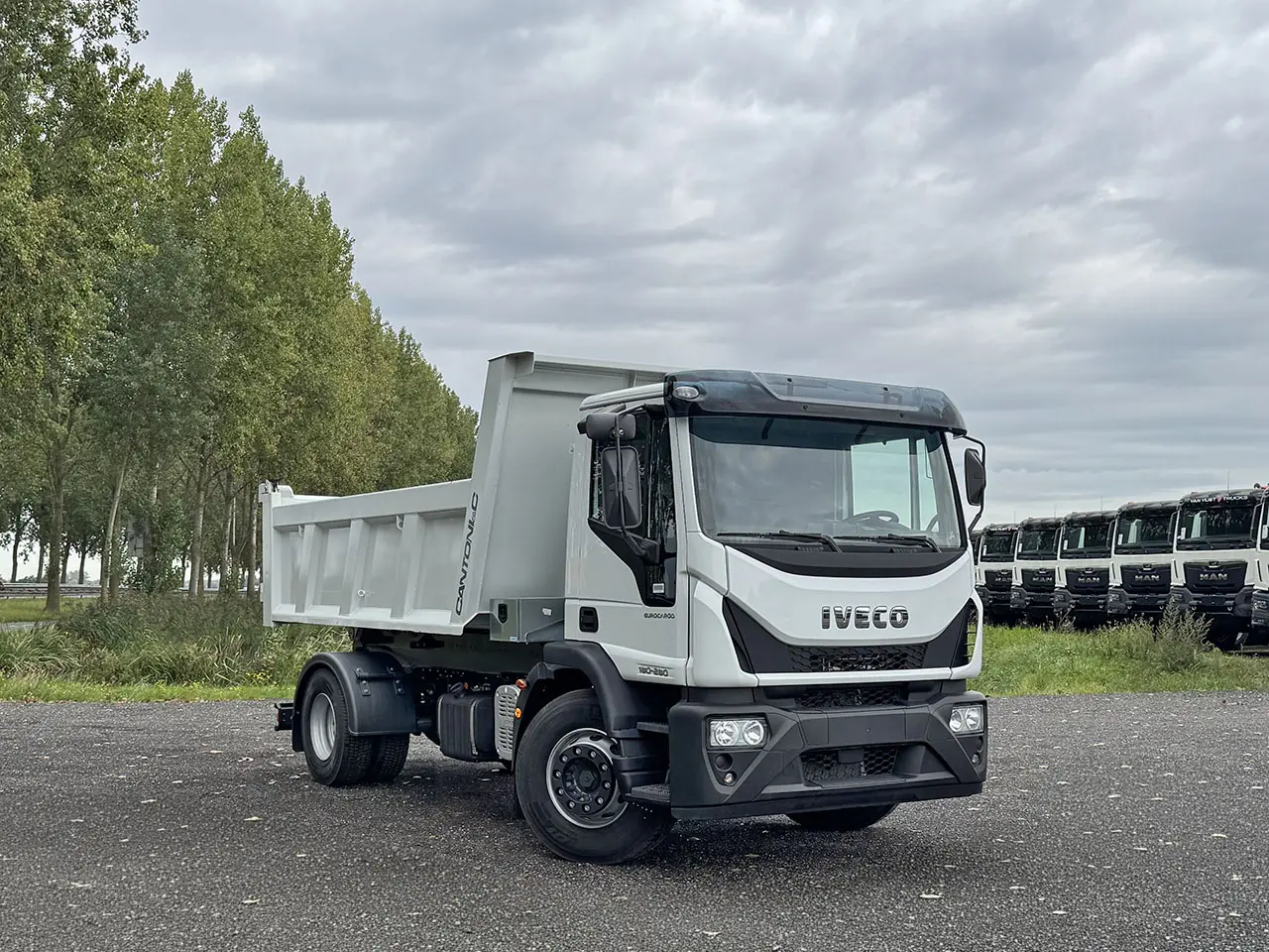 Iveco Eurocargo ML180E28 Tipper Truck 4x2 4