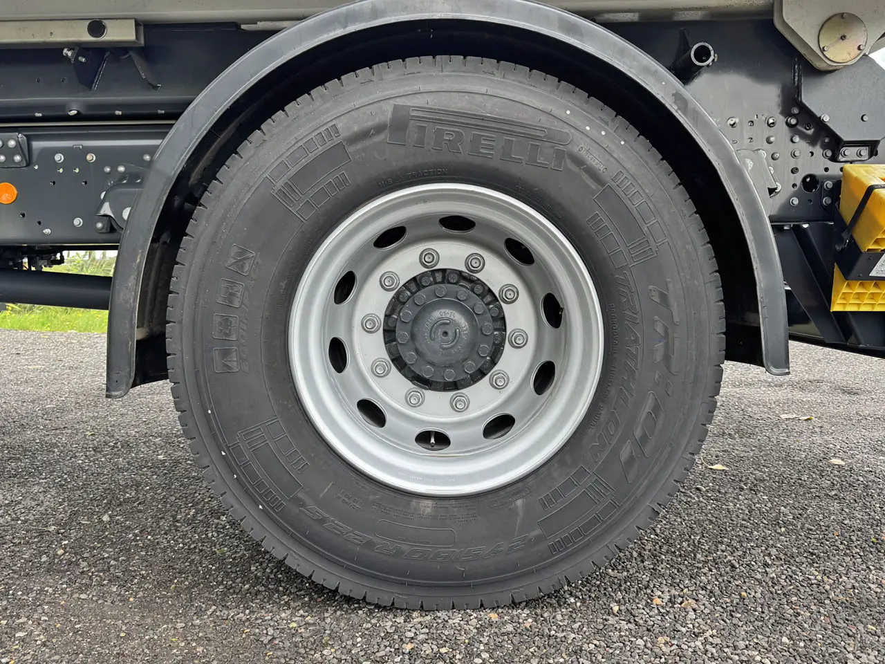 Iveco Eurocargo ML180E28 Tipper Truck 4x2 11