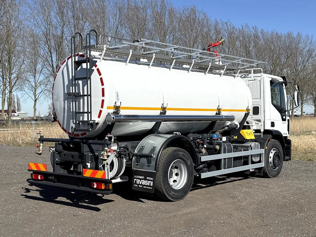 Iveco Eurocargo ML180E28 Camion citerne à eau 4x2 2