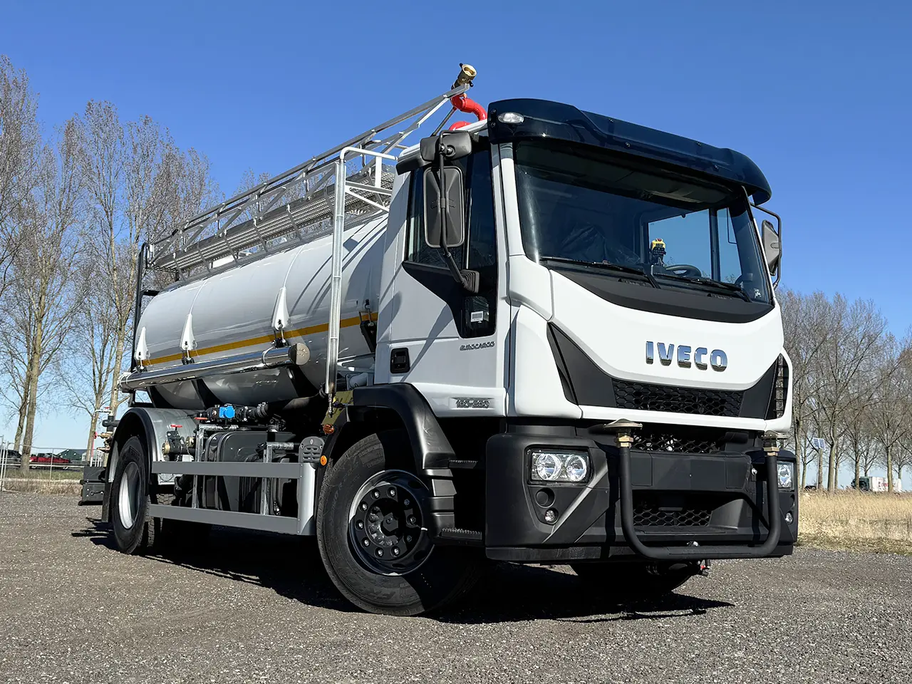 Iveco Eurocargo ML180E28 4x2 Water Tank Truck 4