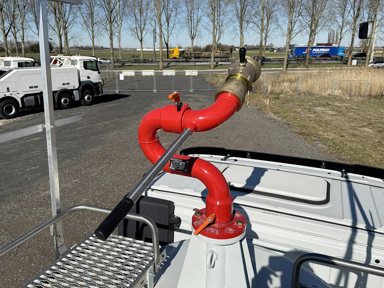 Iveco Eurocargo ML180E28 Camion citerne à eau 4x2 21