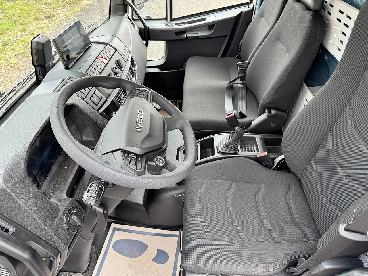 Iveco Eurocargo ML180E28 4x2 Camion citerne à eau 8