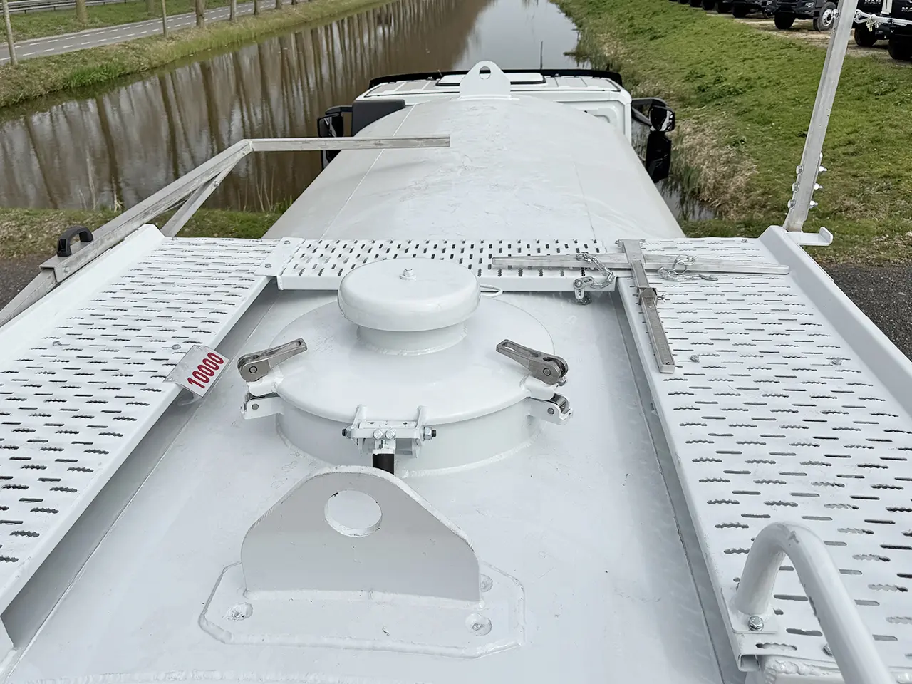 Iveco Eurocargo ML180E28 Water Tank Truck 4x2 13