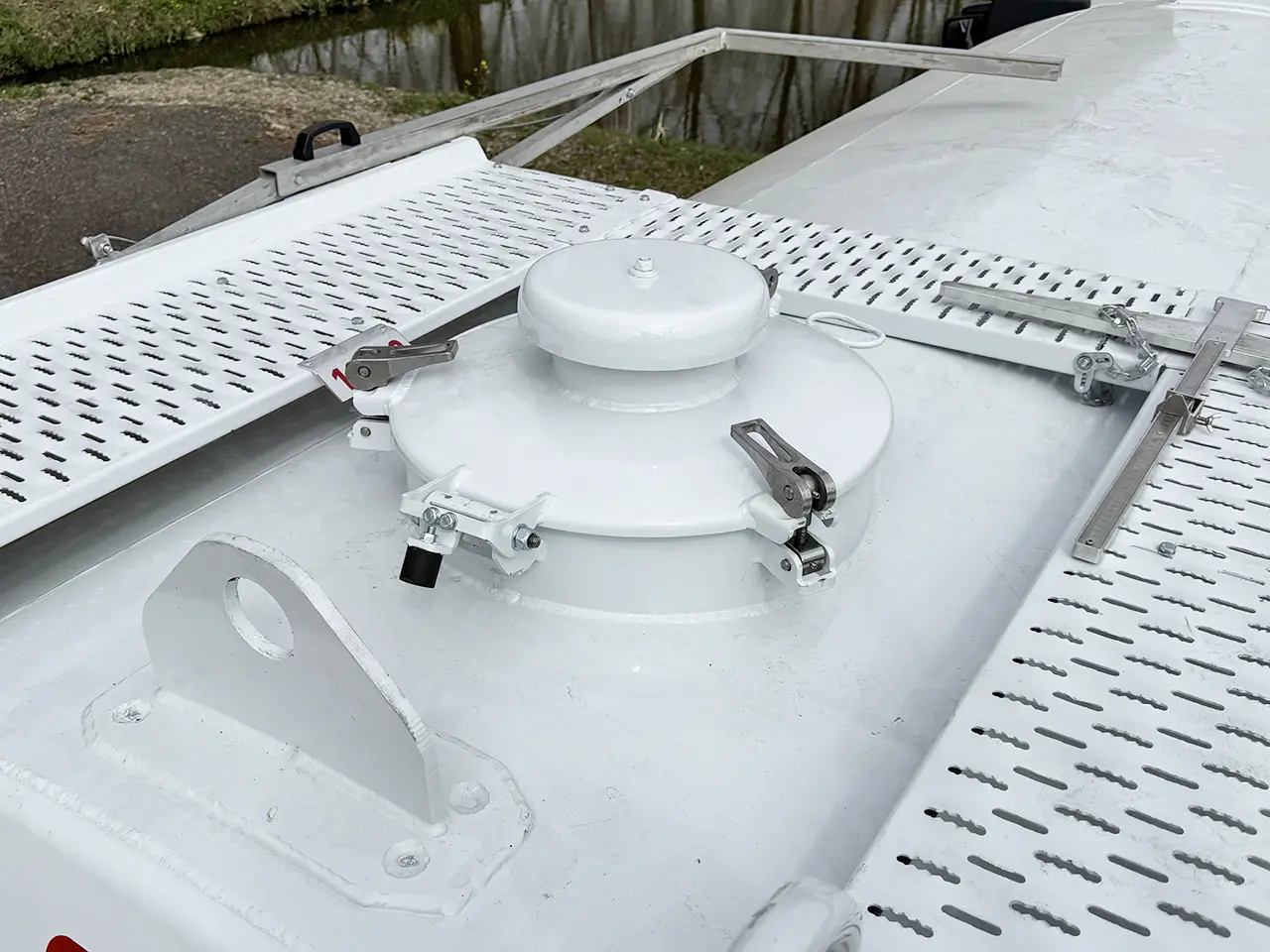 Iveco Eurocargo ML180E28 4x2 Camion citerne à eau 14