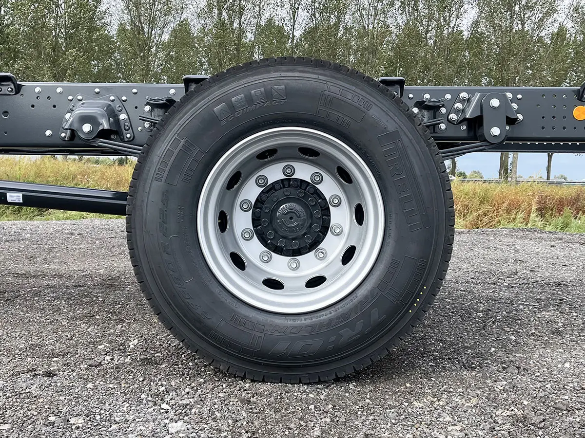 Iveco Eurocargo ML180E28-5175 Chassis Cabin 4x2 12