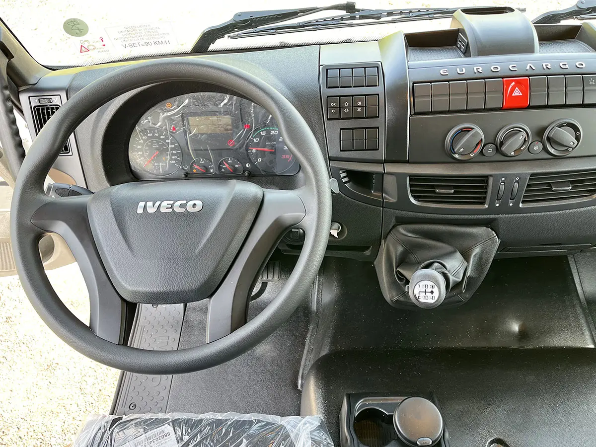 Iveco Eurocargo MLL180E28-6570 Chassis Cabin 4x2 9