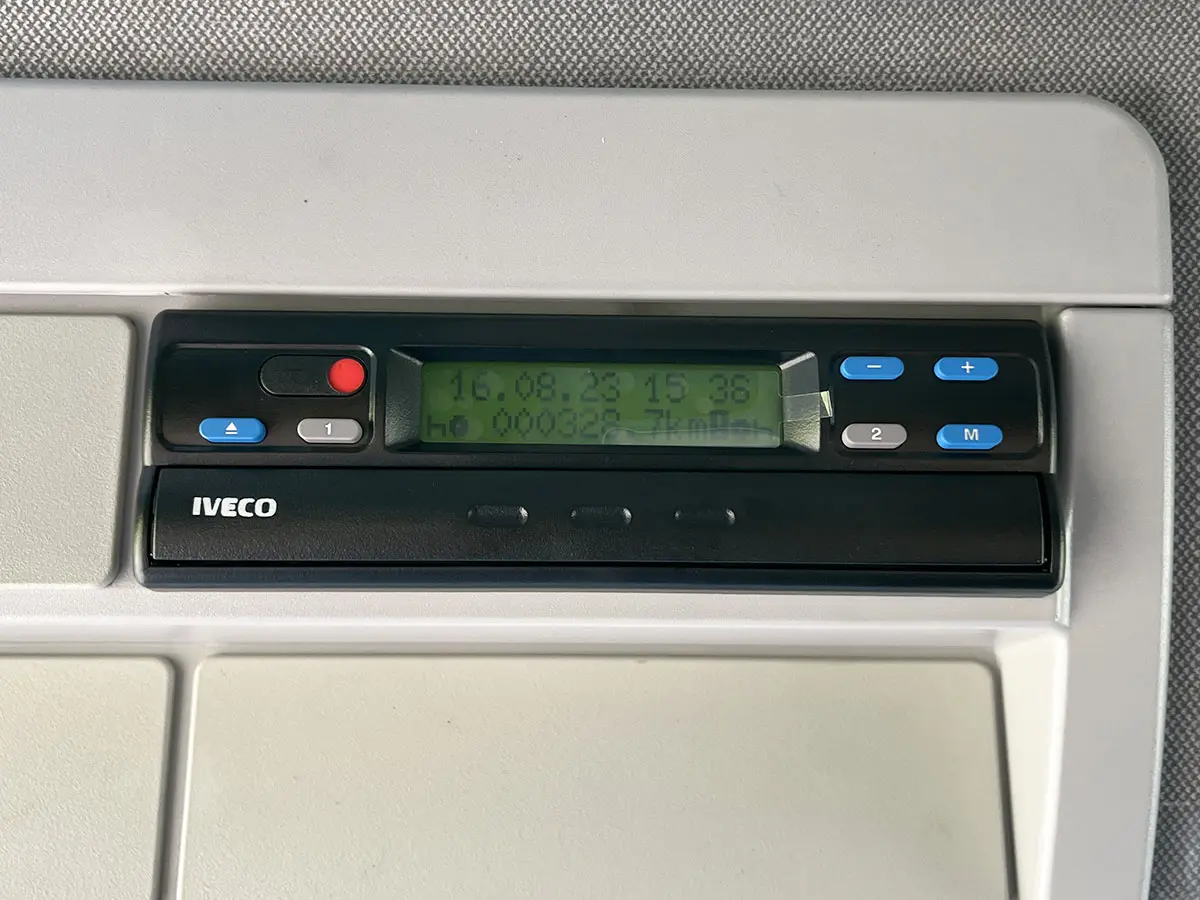 Iveco Eurocargo MLL180E28-6570 4x2 Chassis Cabin 10