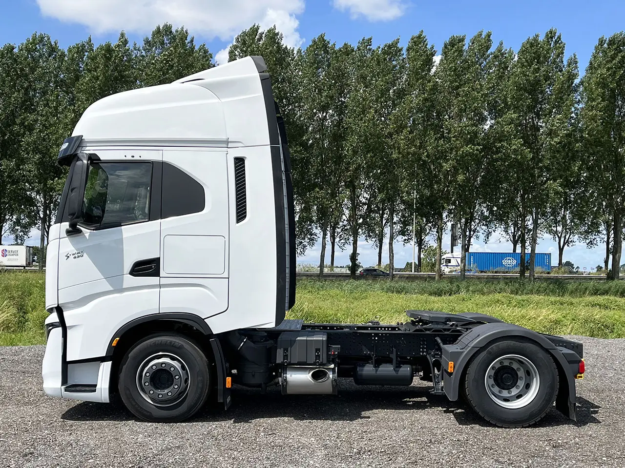 Iveco S-Way AS440S43T/P AT Tractor Head 4x2 2