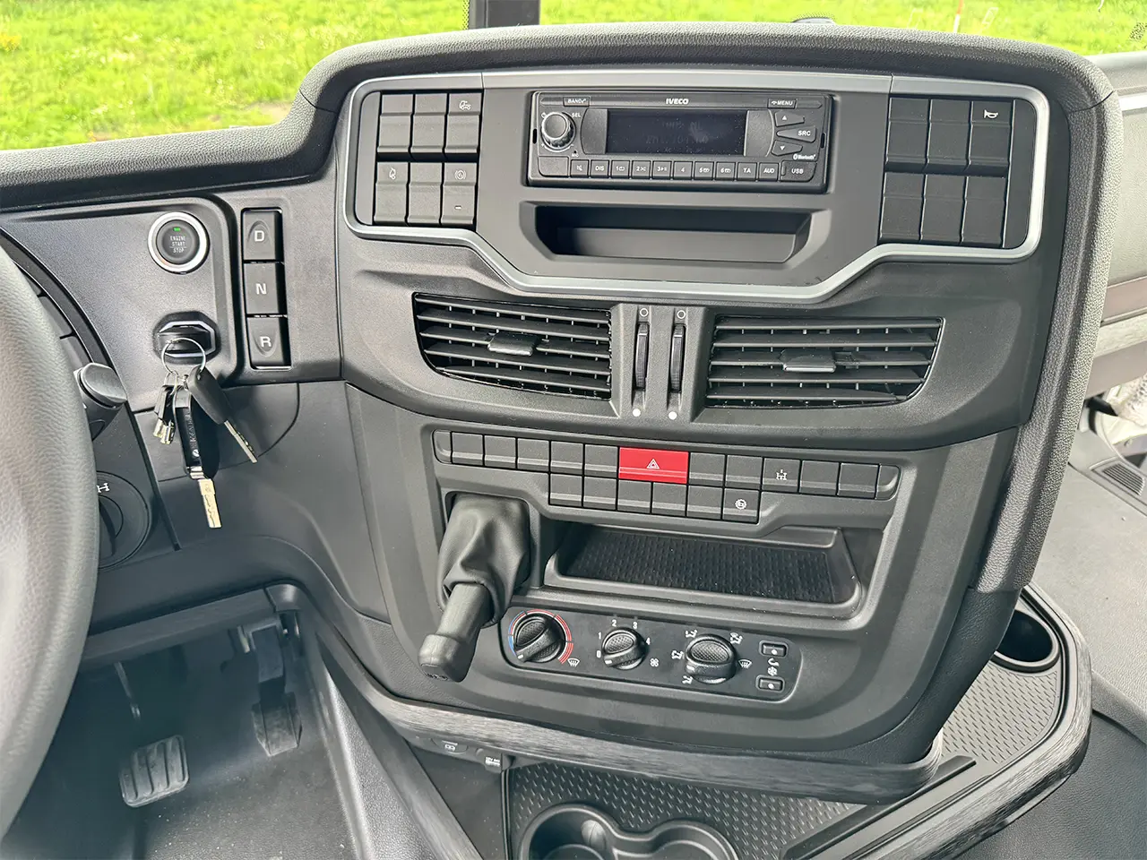 Iveco S-Way AS440S43T/P ON Tractor Head 4x2 10