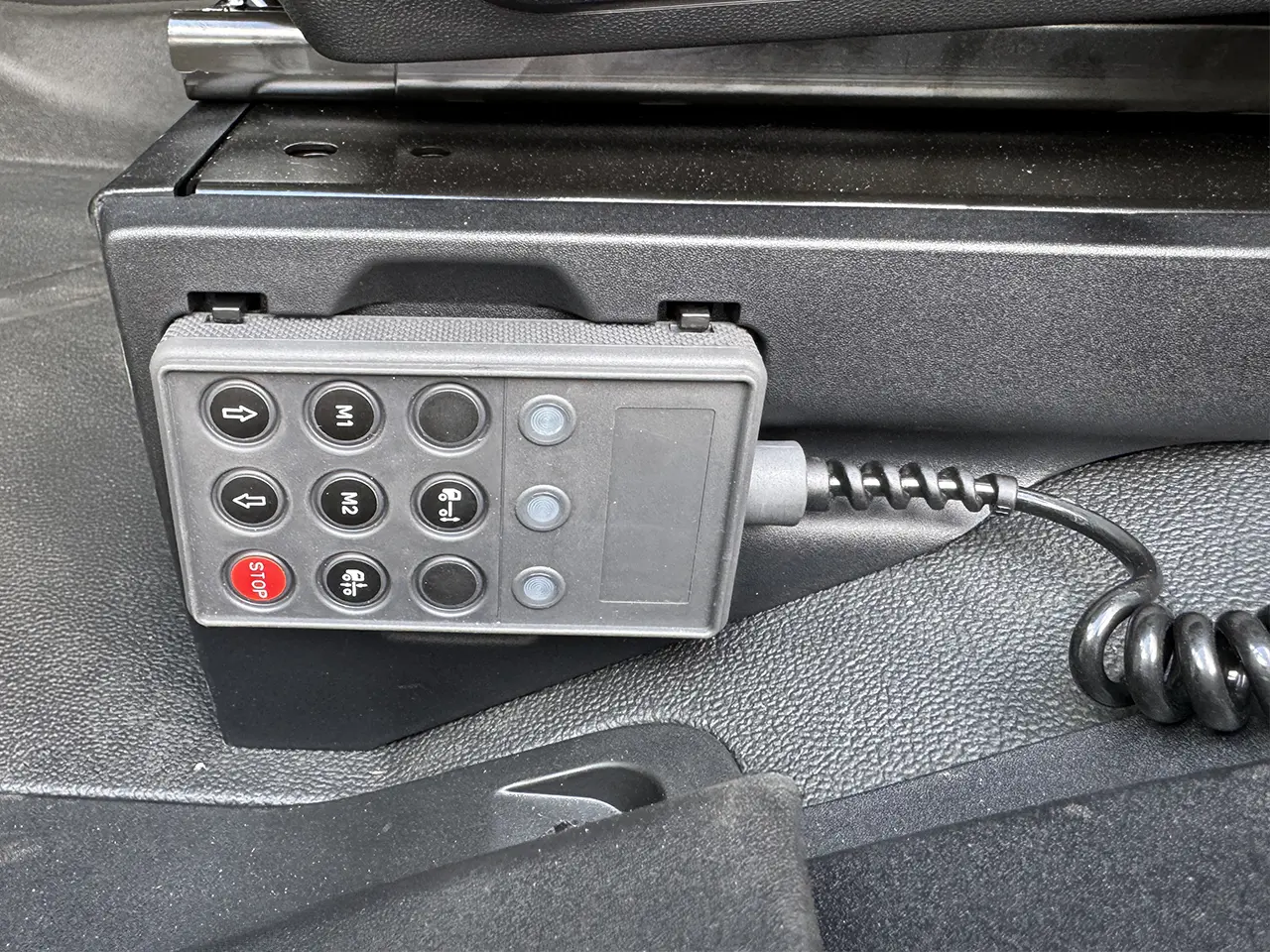 Iveco S-Way AS440S43T/P ON 4x2 Tractor Head 16