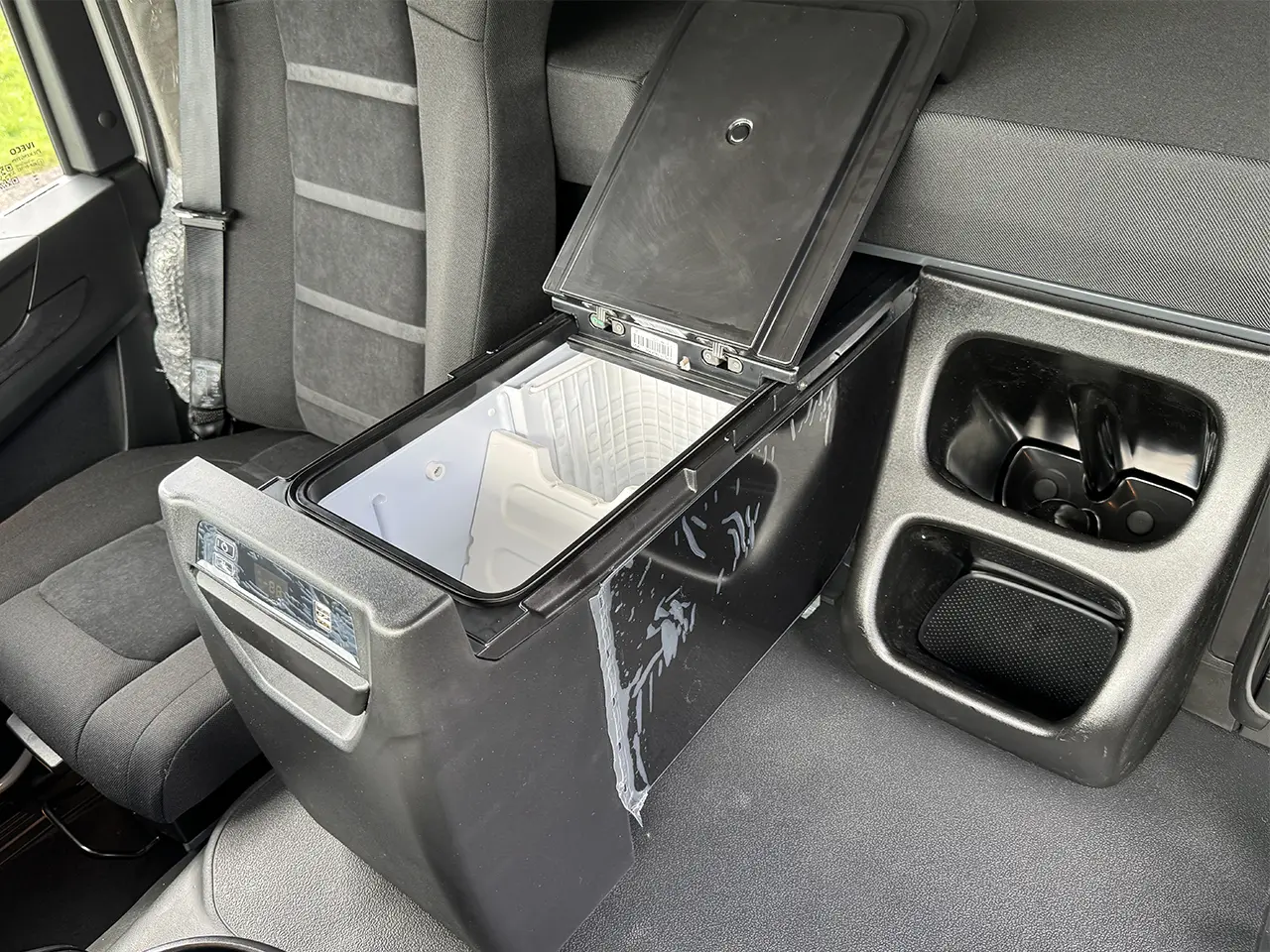 Iveco S-Way AT440S47T OFF 4x2 Tractor Head 13