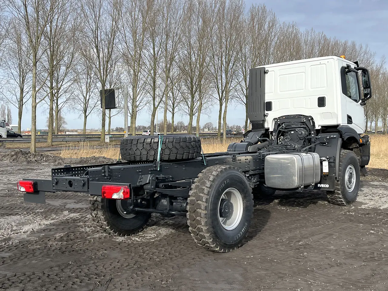 Iveco T-Way AD190T43WH-4500 AT Chassis Cabin 4x4 6