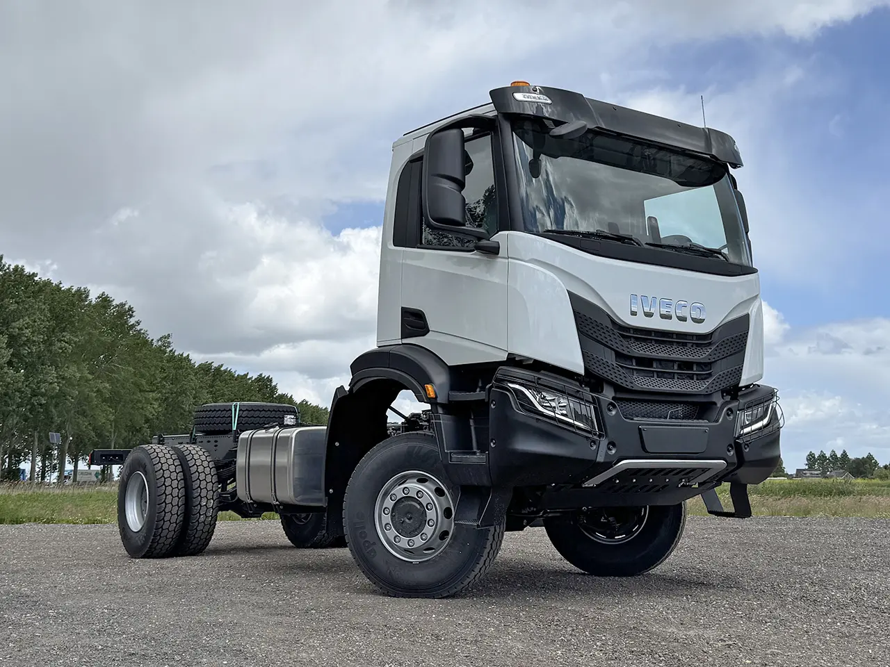Iveco T-Way AD190T43WH-4500 AT Châssis Cabine 4x4 4