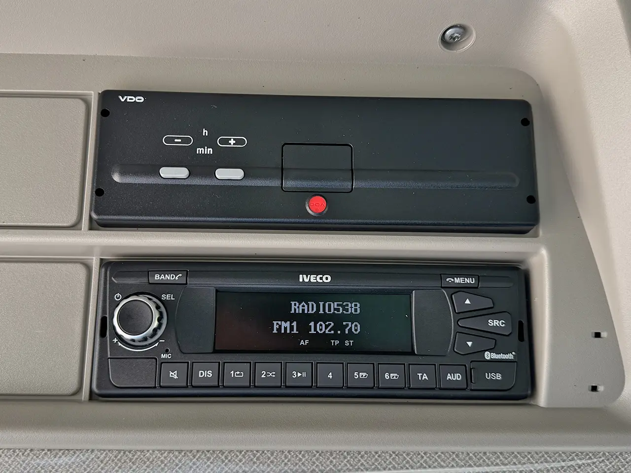 Iveco T-Way AD190T43WH-4500 AT 4x4 Chassis Cabin 12