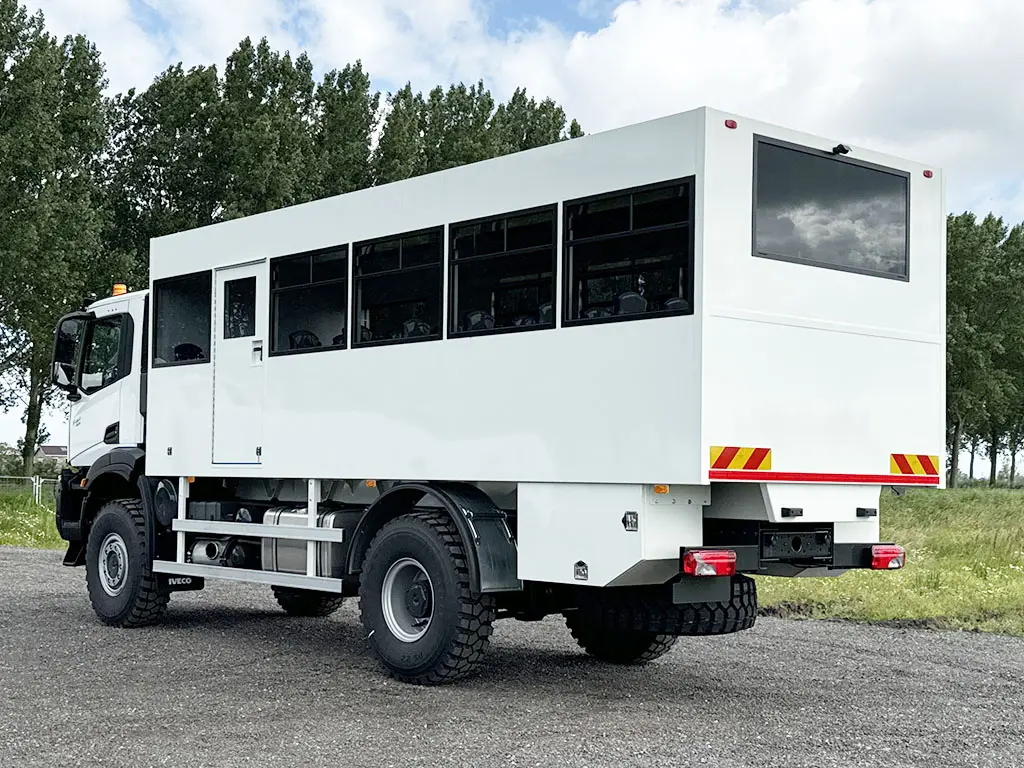 Iveco T-Way AD190T43WH AT Midi bus 4x4 3
