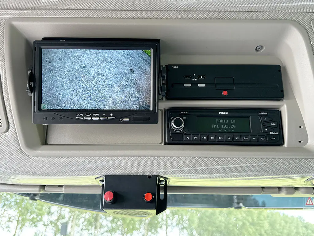 Iveco T-Way AD190T43WH AT 4x4 Midi Bus 11