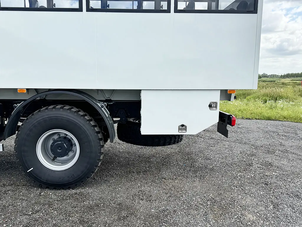 Iveco T-Way AD190T43WH AT Midi bus 4x4 15