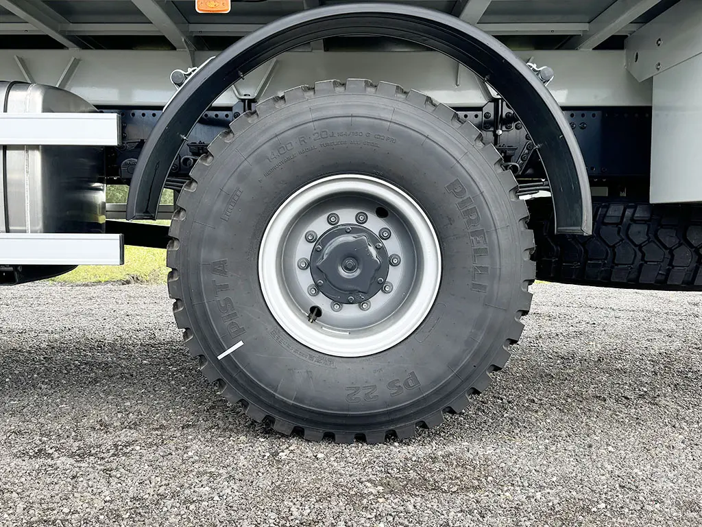 Iveco T-Way AD190T43WH AT 4x4 Midi Bus 22