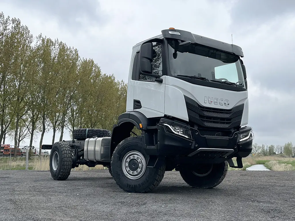 Iveco T-Way AD190T47WH-4500 Chassis Cabin 4x4 4