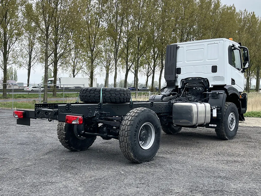 Iveco T-Way AD190T47WH-4500 4x4 Chassis Cabin 6