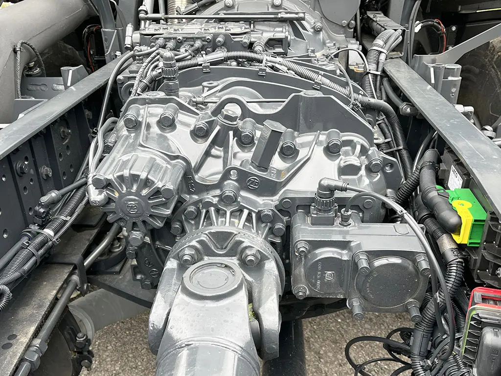 Iveco T-Way AD190T47WH-4500 4x4 Chassis Cabin 10