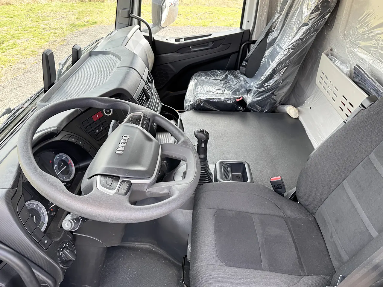 Iveco T-Way AD190T47WH Midi bus 4x4 8