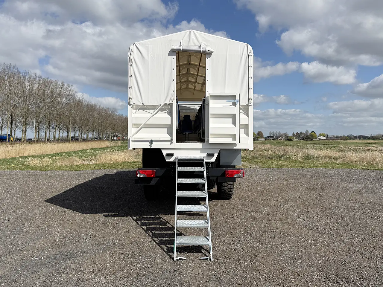 Iveco T-Way AD190T47WH 4x4 Midi Bus 11