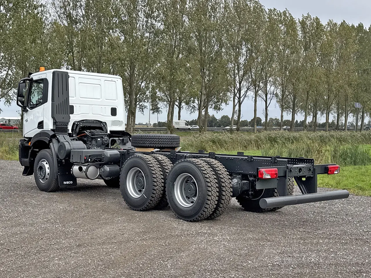 Iveco T-Way AD380T43-3800 AT Chassis Cabin 6x4 6