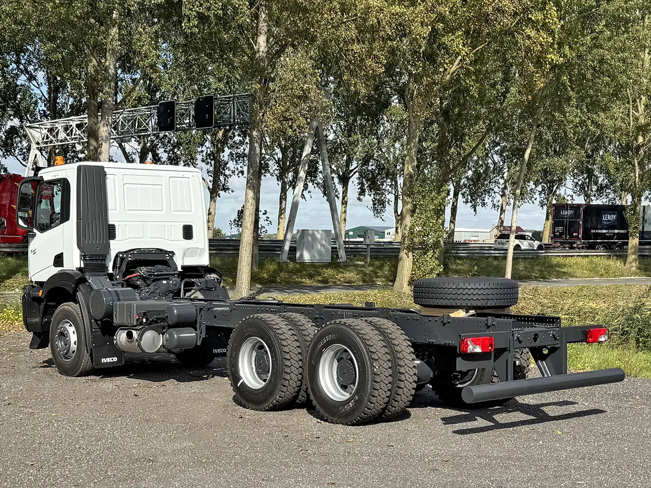 Iveco T-Way AD380T43-4500 Chassis Cabin 6x4 6