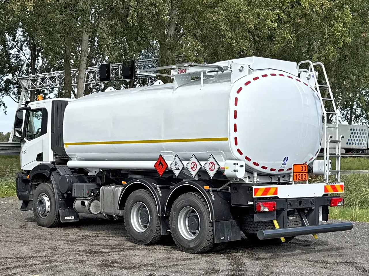 Iveco T-Way AD380T43 Fuel Tank Truck 6x4 6