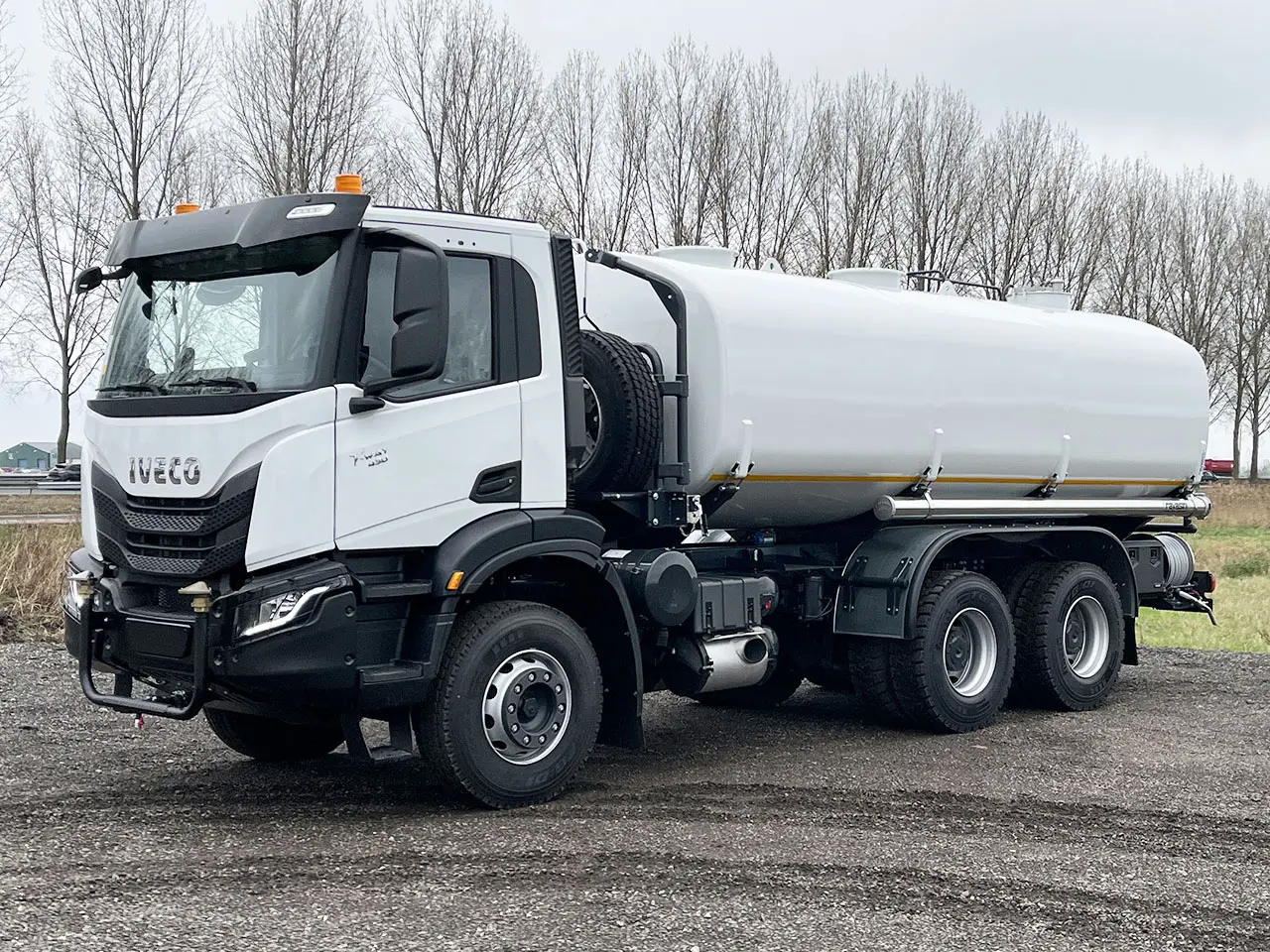 Iveco T-Way AD380T43 AT 6x4 Water Tank Truck