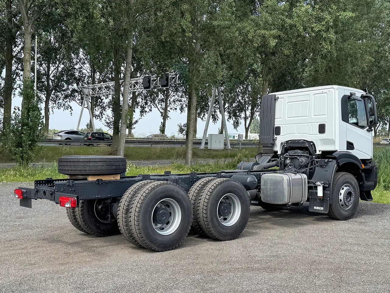 Iveco T-Way AD380T43H-3800 AT Châssis Cabine 6x4 2