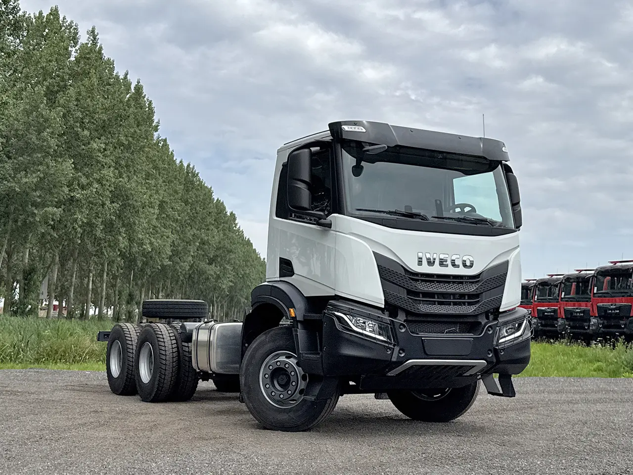 Iveco T-Way AD380T43H-3800 AT Châssis Cabine 6x4 4
