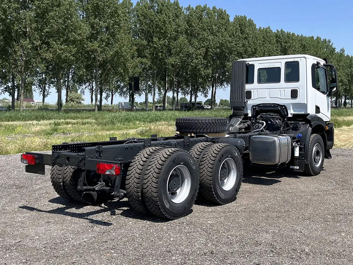 Iveco T-Way AD380T43H-4200 AT 6x4 Chassis Cabin 6