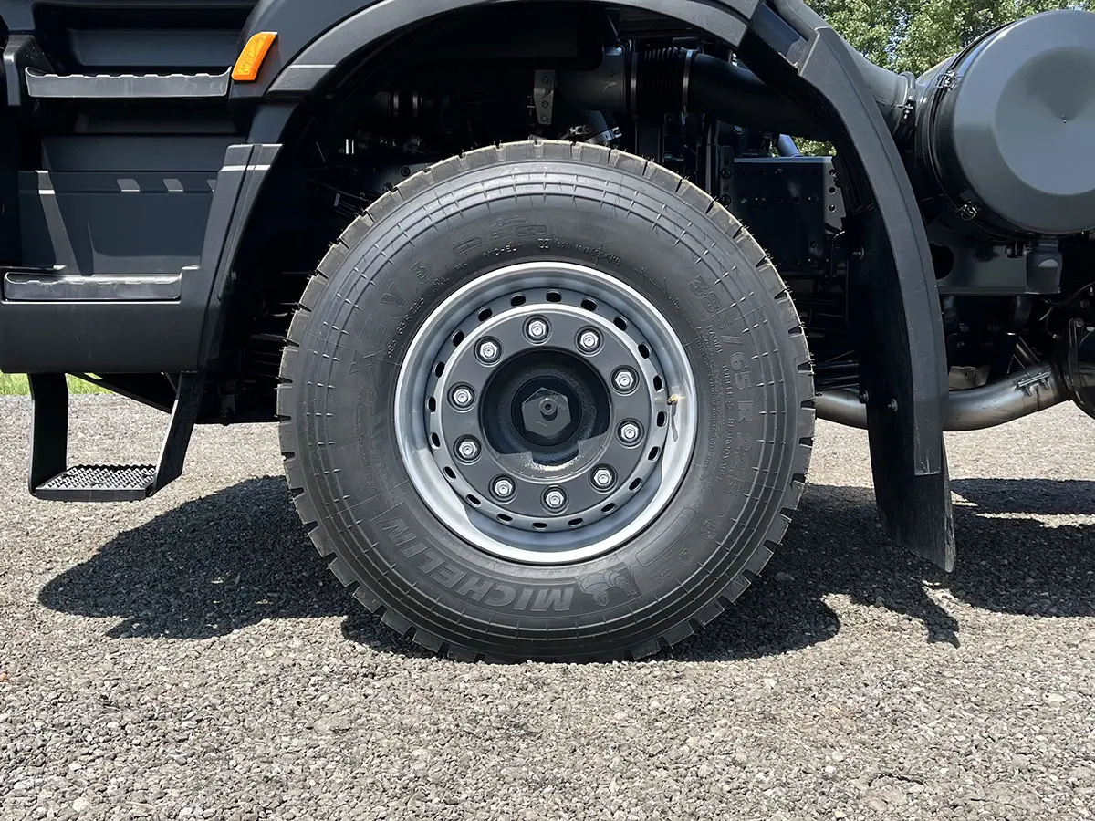 Iveco T-Way AD380T43H-4200 AT 6x4 Chassis Cabin 12