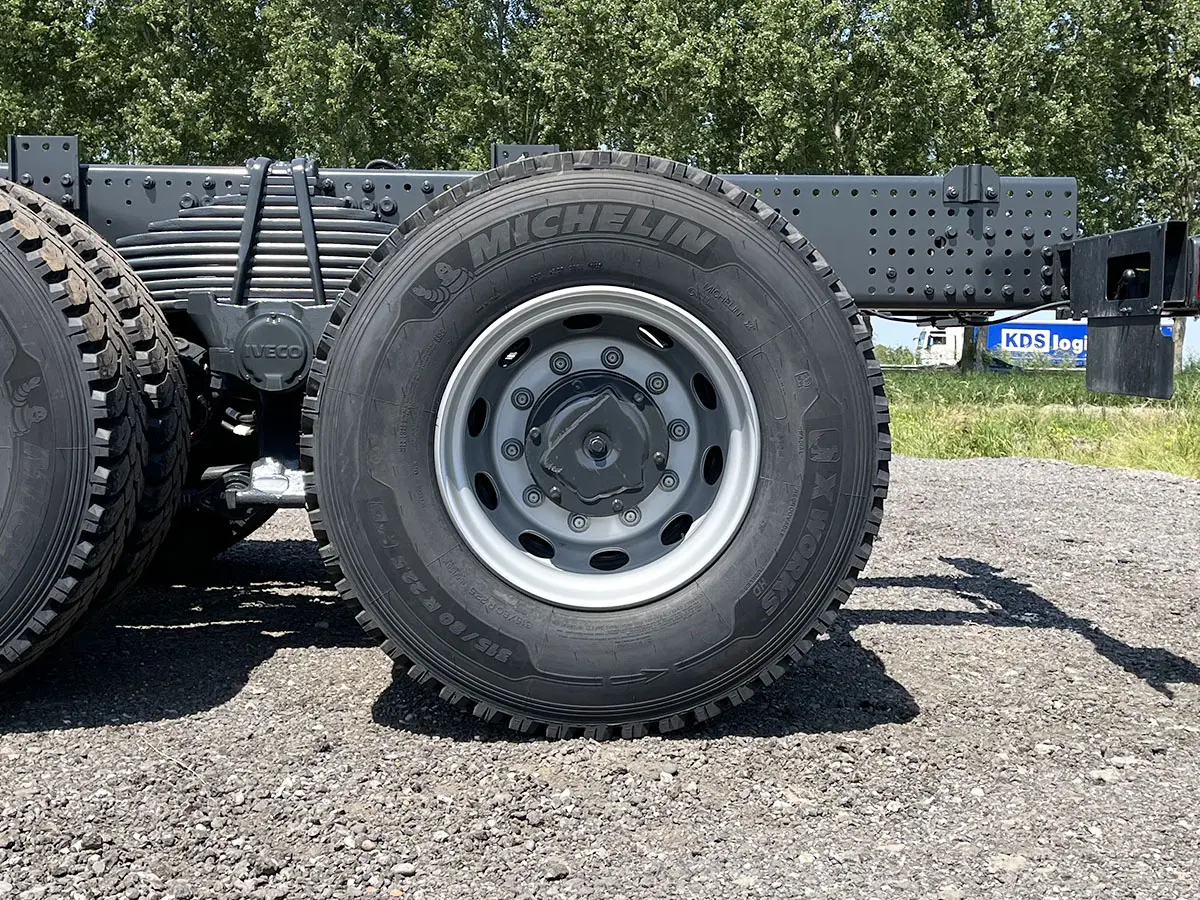Iveco T-Way AD380T43H-4200 AT Chassis Cabin 6x4 13