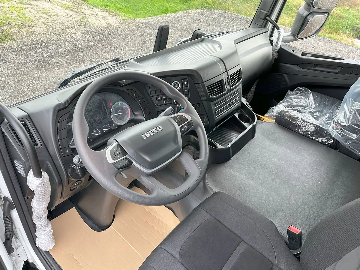 Iveco T-Way AD380T43H 6x4 Container Truck