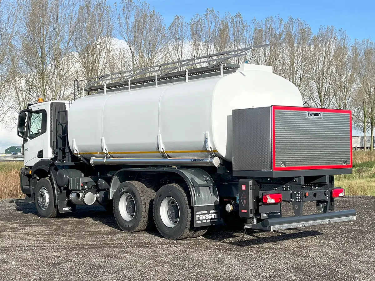 Iveco T-Way AD380T43H AT Fuel Tank Truck 6x4