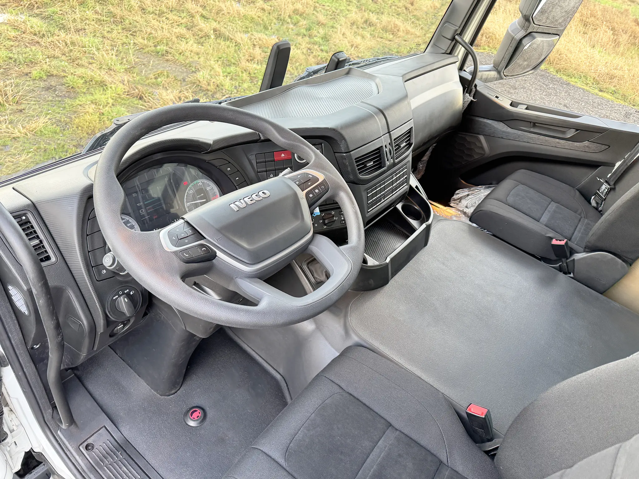 Iveco T-Way AD380T43H AT 6x4 Véhicule frigorifique